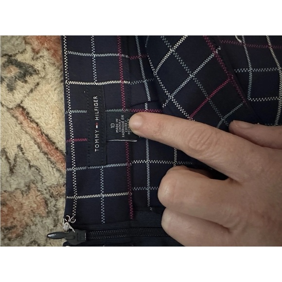 Tommy Hilfiger Plaid Skirt NWOT Size 10 preppy academia, old money - Picture 2 of 4
